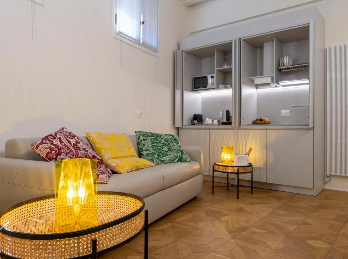 Mocenigo Grand Canal Luxury Venezia